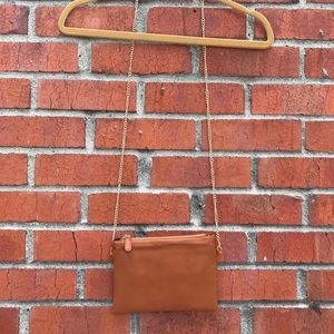 Small tan forever 21 purse!